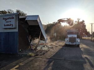 demolition at groundwater contamination site